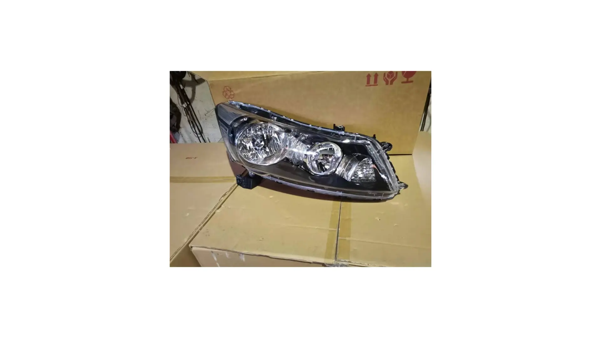 HEAD LAMP , HONDA ACCORD 08 TAO 2.0 RIGHT NO-HID - AFTERMARKET